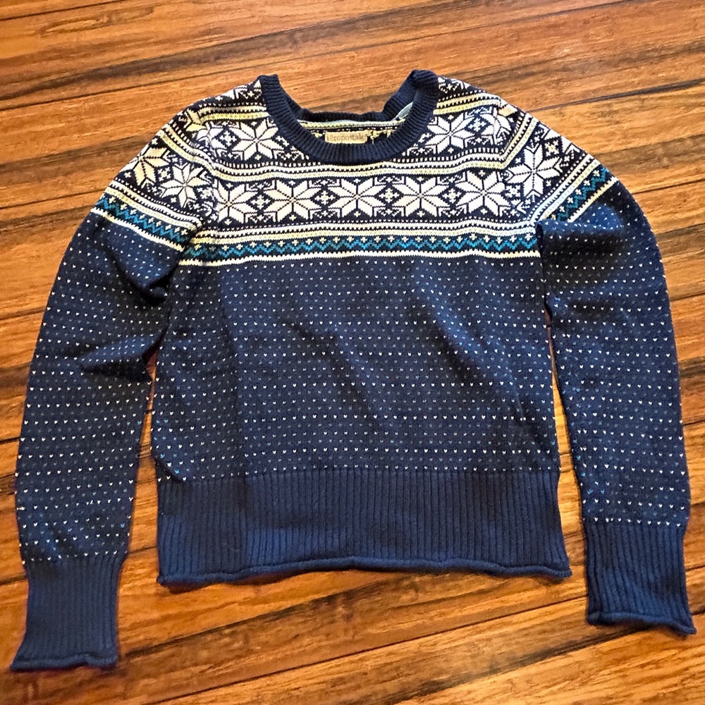 Aeropostale vintage sweater. Navy/white snowflake. Size L. Great condition.